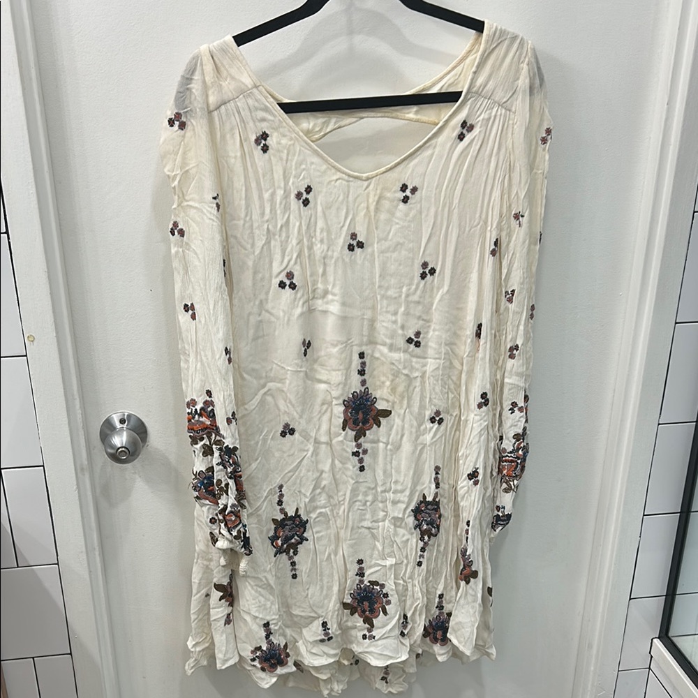 Free People Embroidered Cream Tunic Dress with keyhole back